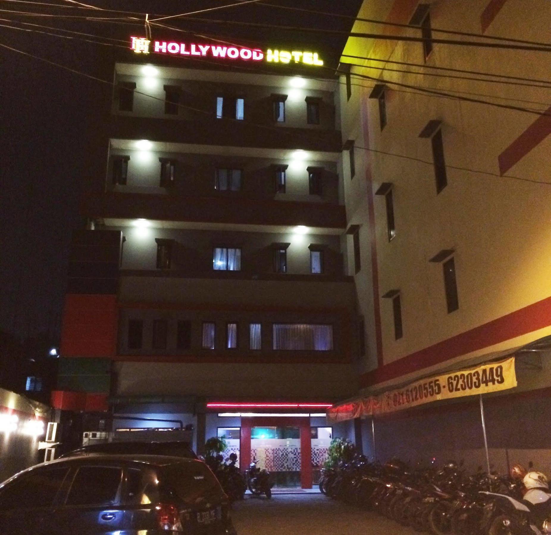 Hollywood Hotel Jacarta Exterior foto